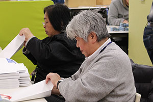 封入・梱包・軽作業中